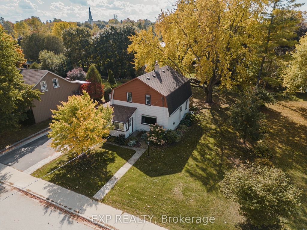Photo of 78 George Street S, Minto, ON N0G 1Z0 (MLS # X12450593)