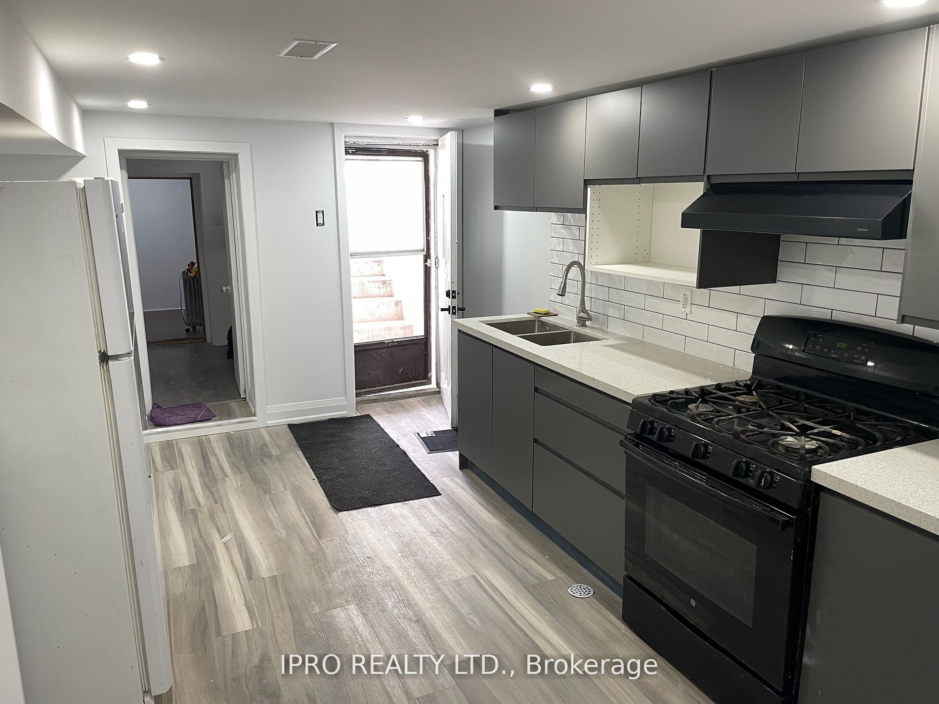 1211 College Street BSMT