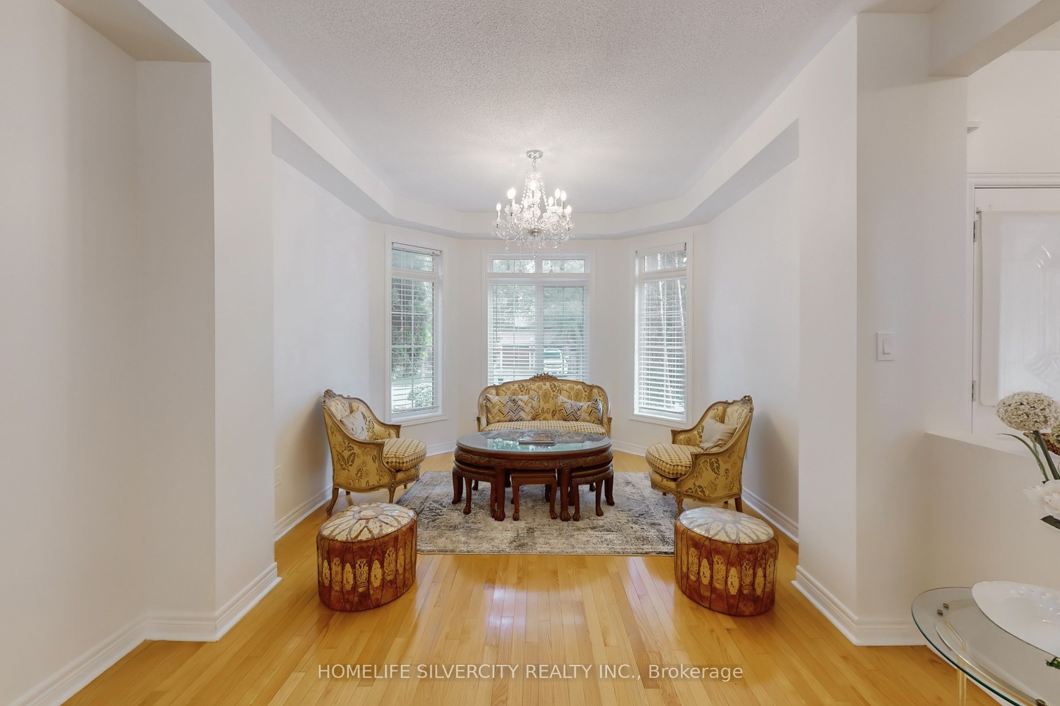 6 Rouge Fairway Street