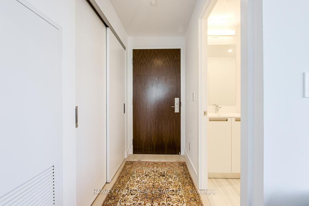 Photo of 160 Kingsway Crescent #413, Toronto, ON M8X 0B5 (MLS # W12403566)