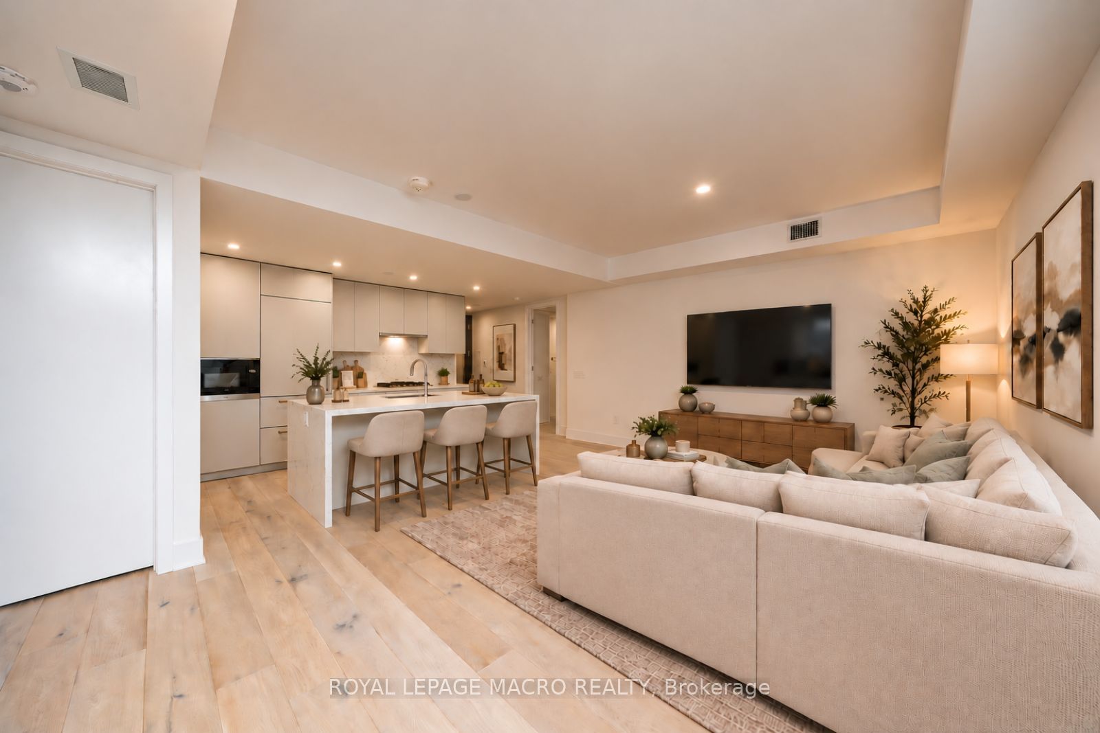 346 Davenport Road 403