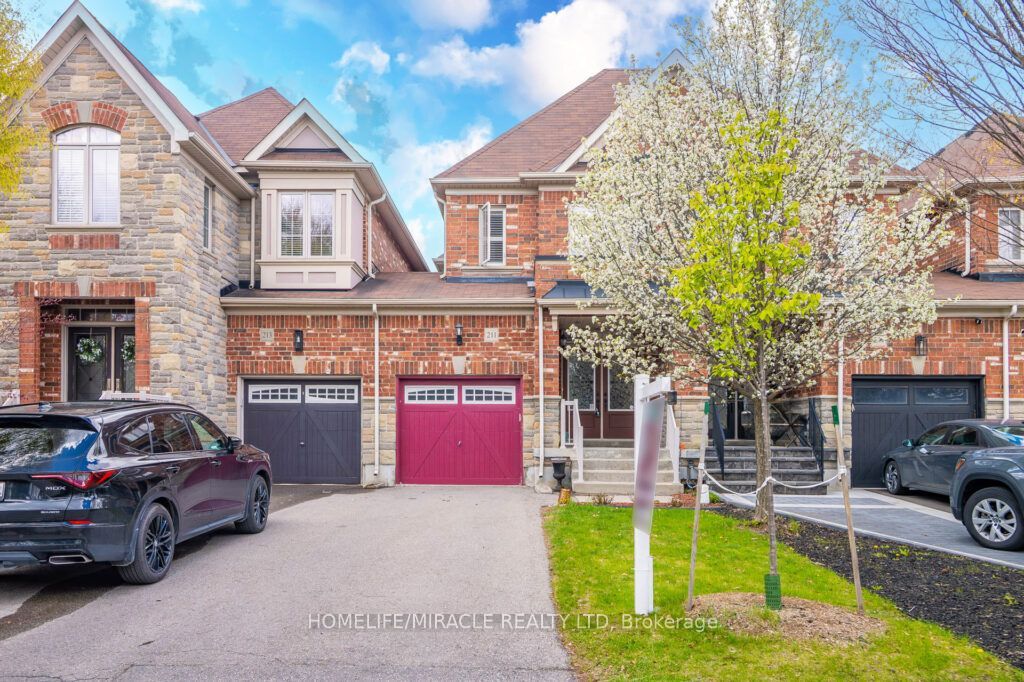 Photo of 211 Wardlaw Place, Vaughan, ON L4H 3L7 (MLS # N13114660)