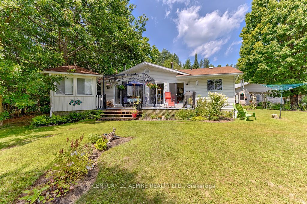 Photo of 45 Columbine Lane, North Algona Wilberforce, ON K0J 1T0 (MLS # X12857658)