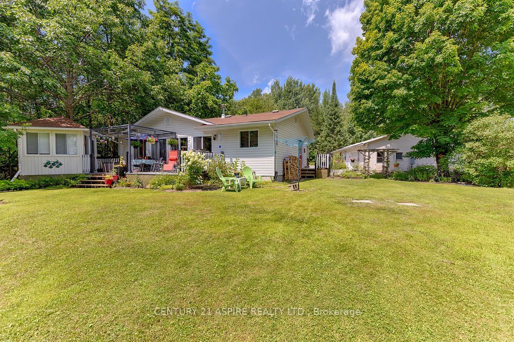 Photo of 45 Columbine Lane, North Algona Wilberforce, ON K0J 1T0 (MLS # X12857658)