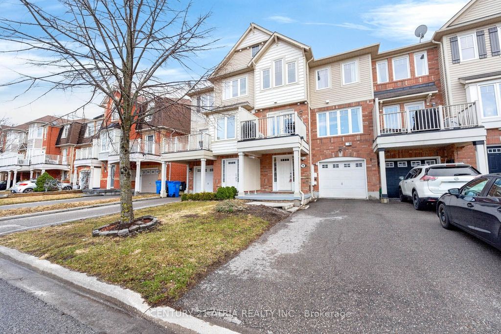 Photo of 18 Cossey Lane, Whitchurch-Stouffville, ON L4A 0R1 (MLS # N12986784)