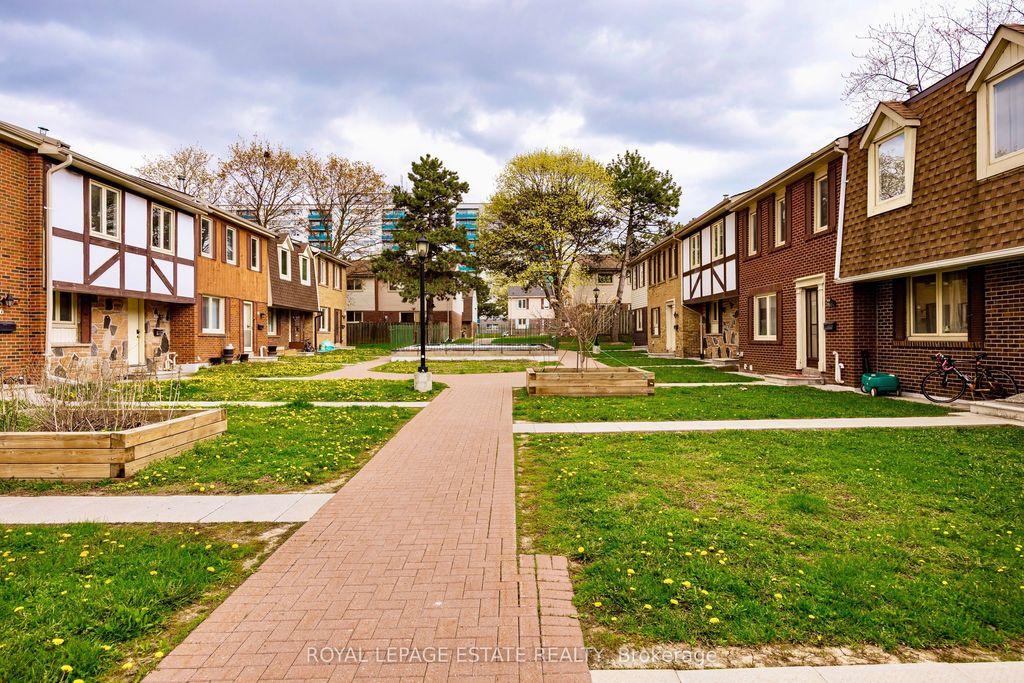 Photo of 270 Timberbank Boulevard #78, Toronto, ON M1W 2M1 (MLS # E13147310)