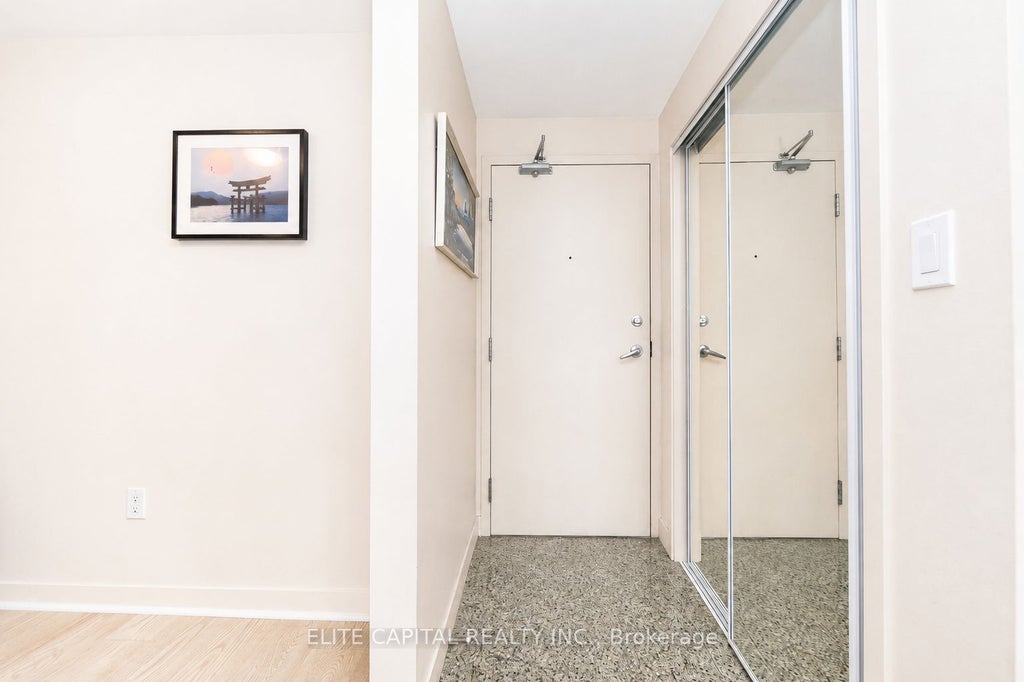 Photo of 10 Navy Wharf Court #1008, Toronto, ON M5V 3V2 (MLS # C13722032)