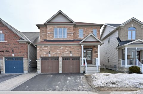 25 Mandley Street Essa ON L3W 0B6