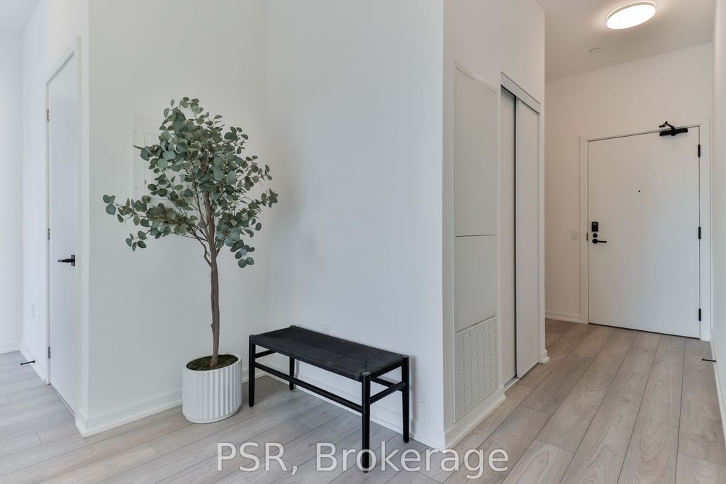 Photo of 1285 Dupont Street N #704, Toronto, ON M6H 2A6 (MLS # W12759520)