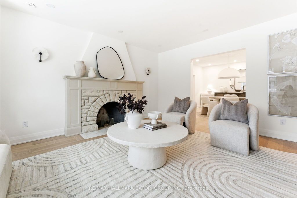 Photo of 221 Richview Avenue, Toronto, ON M5P 3G2 (MLS # C12794678)