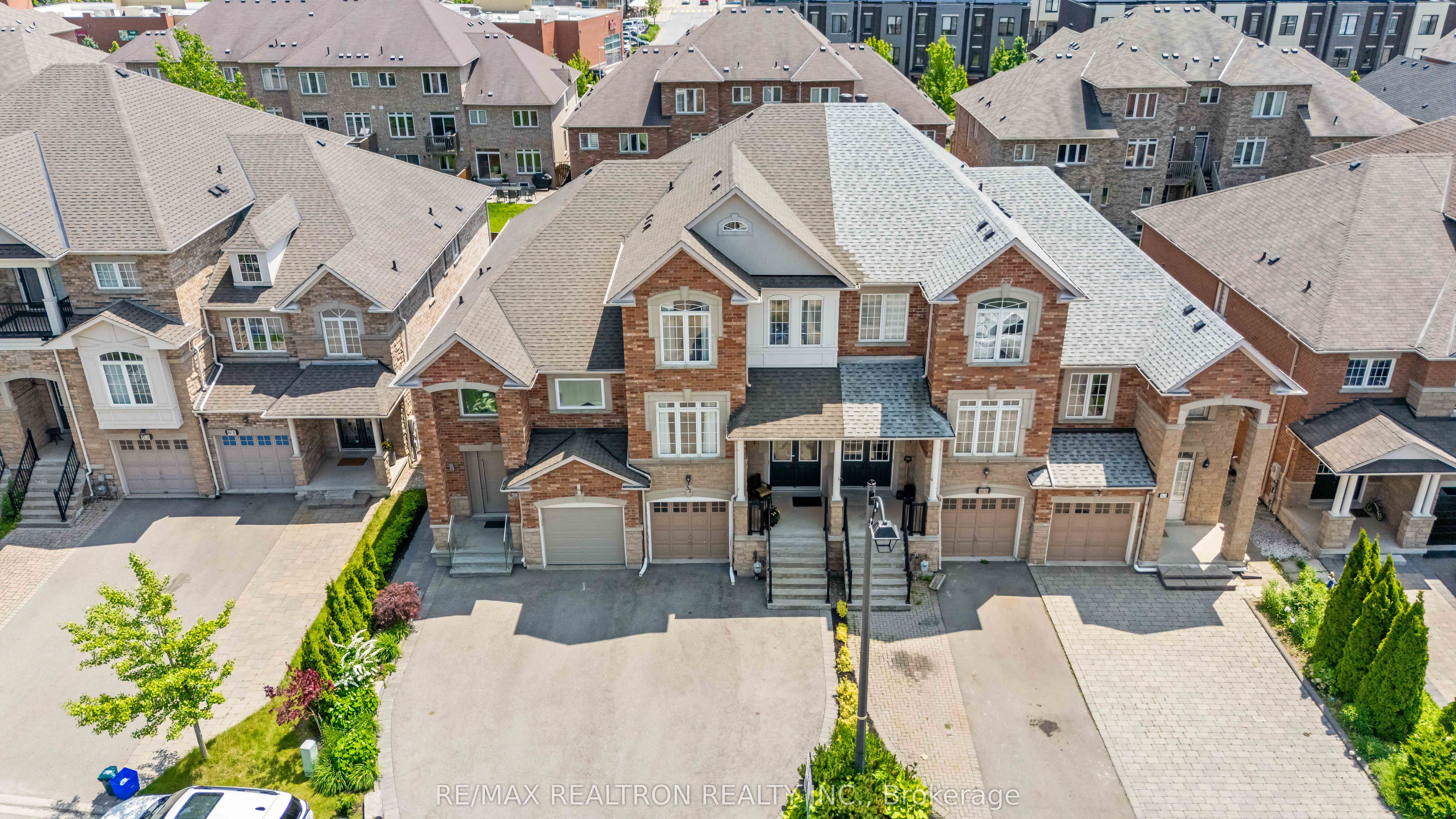 57 Littleriver Court