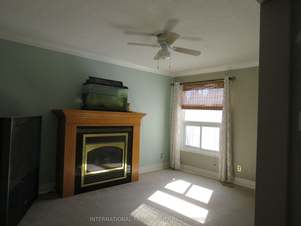 Photo of 824 Crowells Street, Oshawa, ON L1K 1X3 (MLS # E12864416)