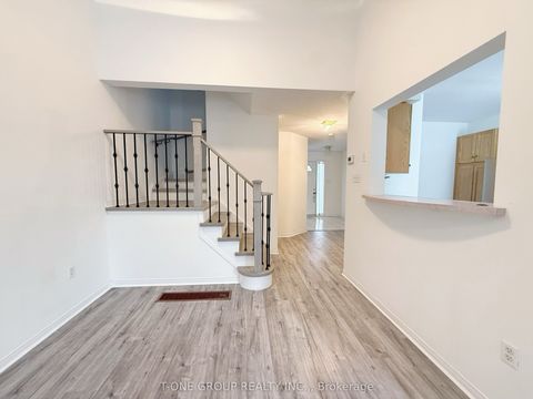 90 Bridlepath Street Richmond Hill ON L4S 1S2