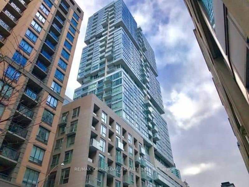 Photo of 199 Richmond Street W #1708, Toronto, ON M5V 0H4 (MLS # C13573232)