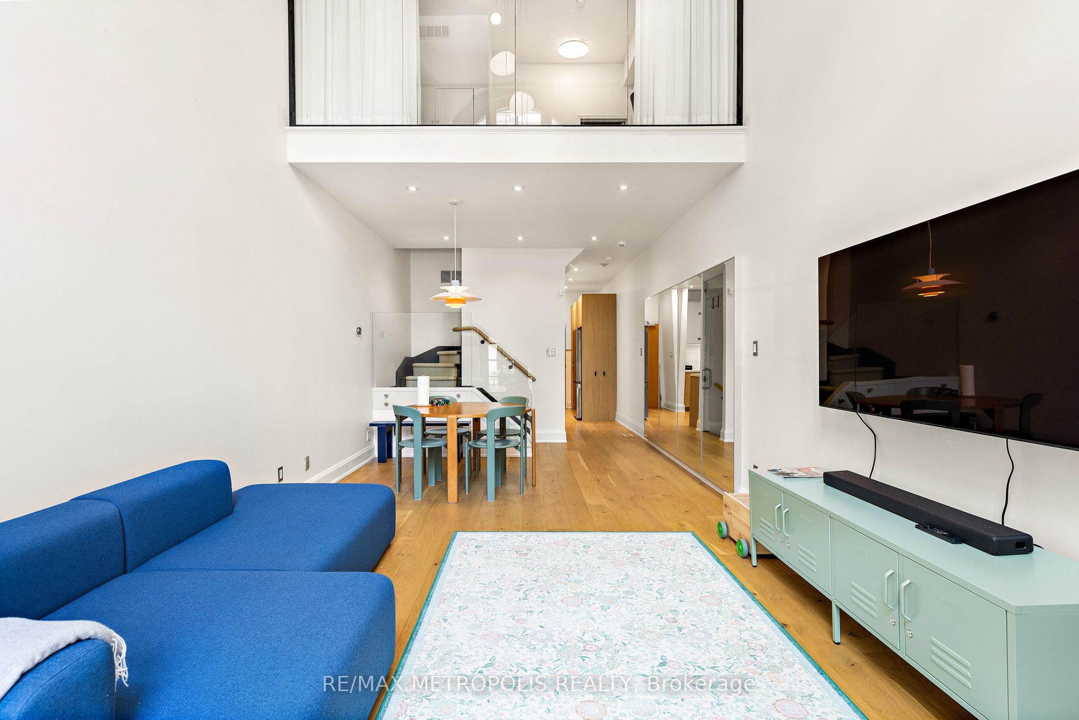 394 Euclid Avenue 102