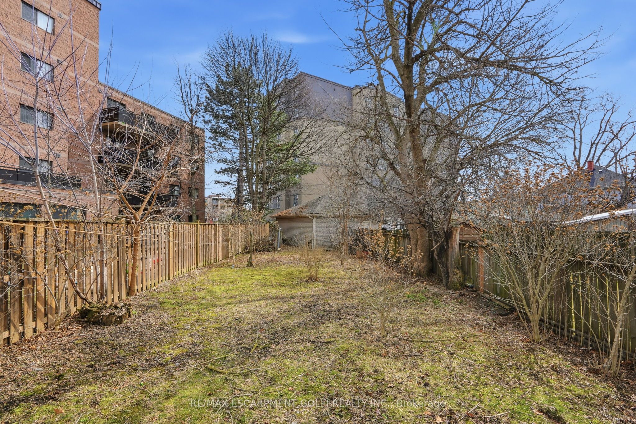 56 Welland Avenue