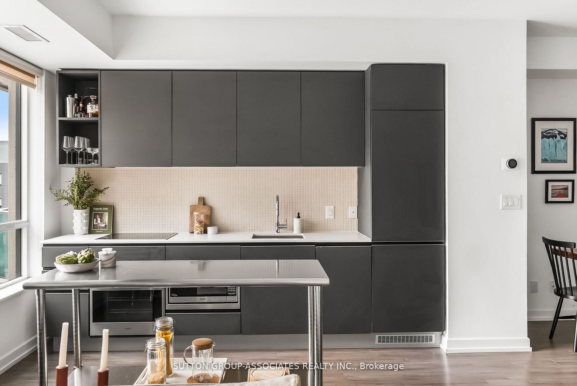 377 Madison Avenue 502