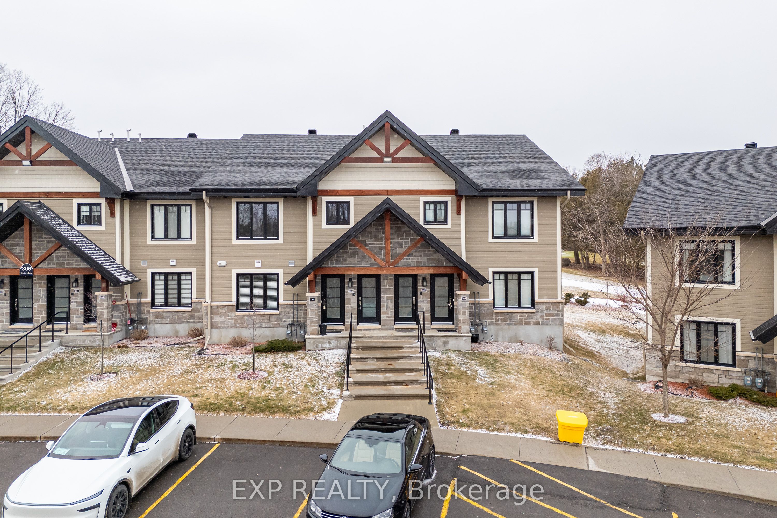 Photo 1 of 25 — 306 Masters Lane 285, Clarence-Rockland, ON K4K 0L3