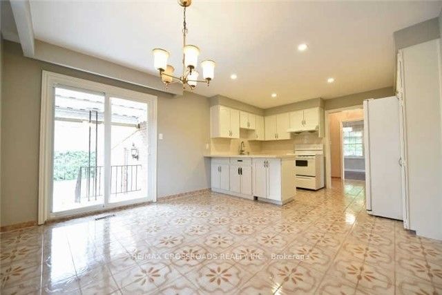 97 Raymerville Drive Upper