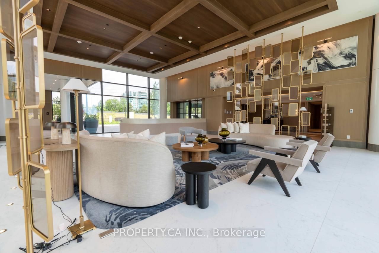 399 Royal Orchard Boulevard 422