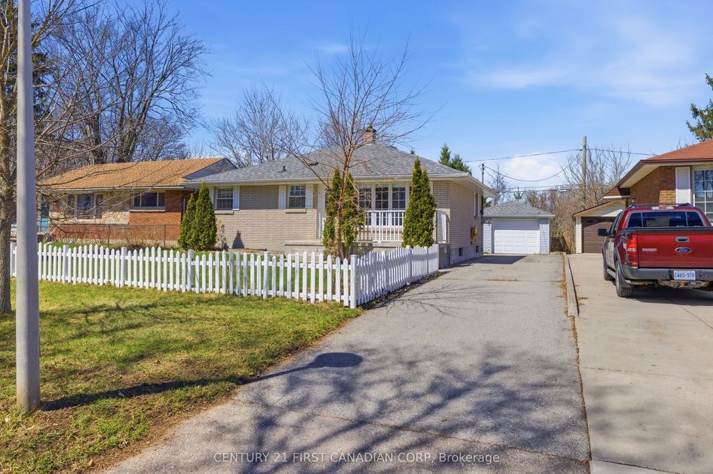Photo of 101 Jasper Crescent, London East, ON N5W 1J9 (MLS # X12994192)