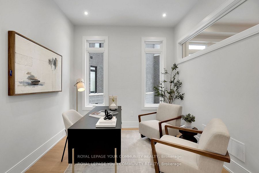 6 Bunn Court