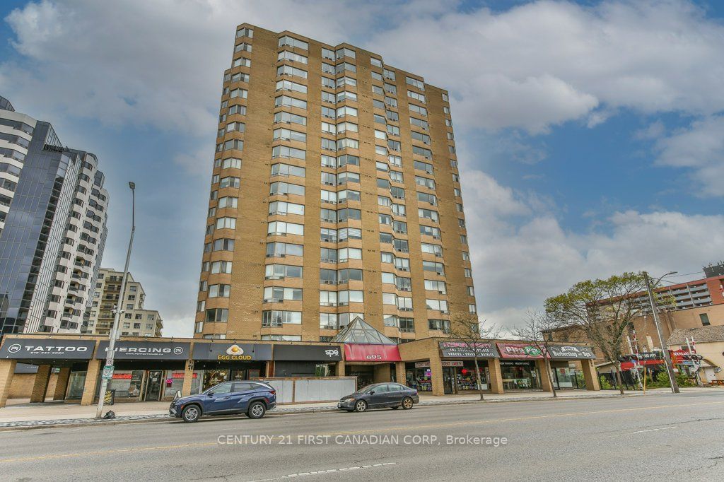 Photo 1 of 38 — 695 Richmond Street 1406, London East, ON N6A 5M8