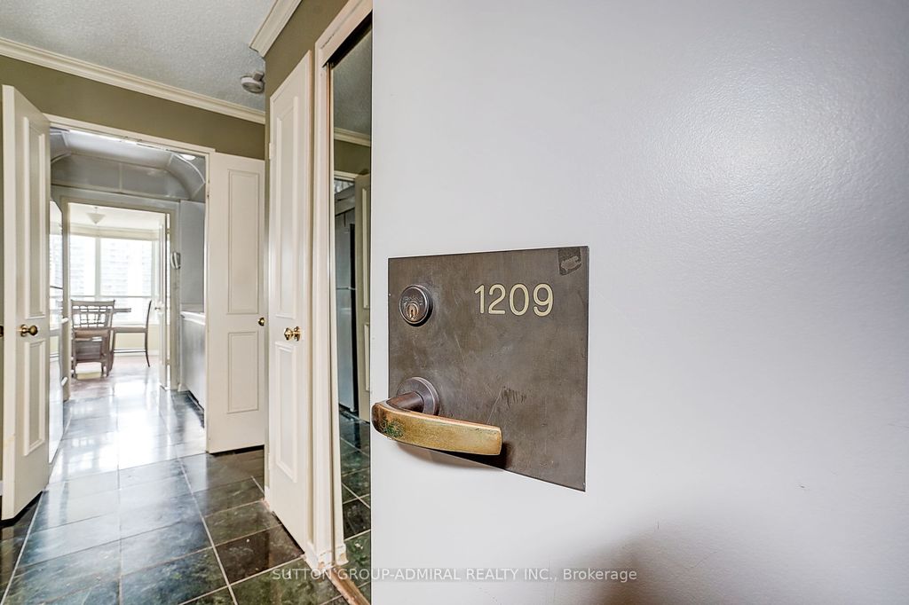 Photo of 25 Maitland Street #1209, Toronto, ON M4Y 2W1 (MLS # C12476389)