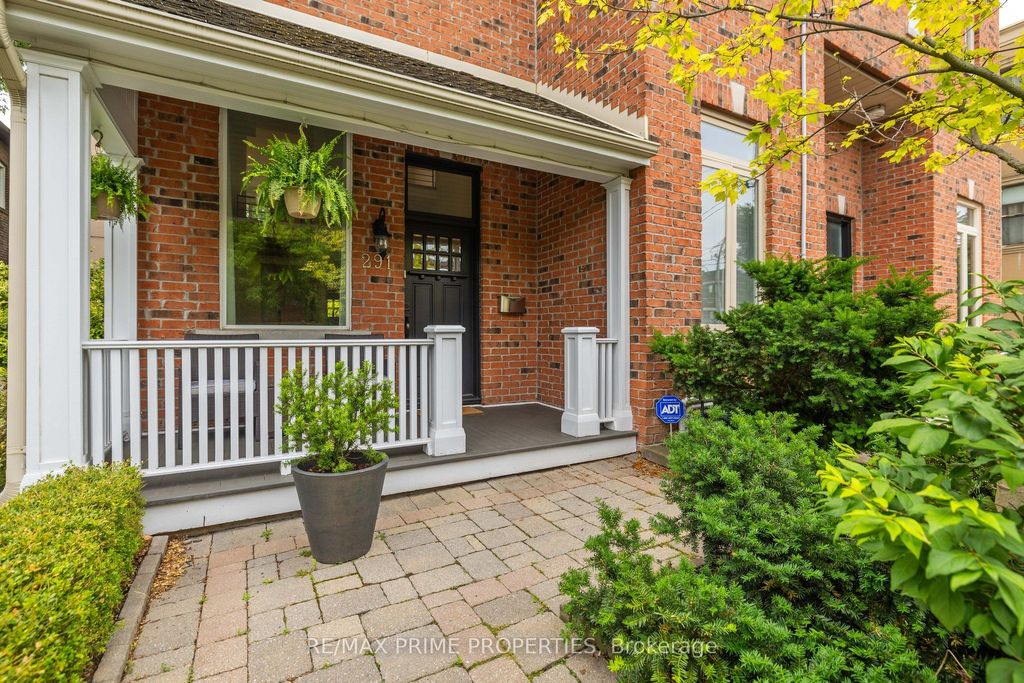 Photo of 291 Kingswood Road, Toronto, ON M4E 3N8 (MLS # E12382191)