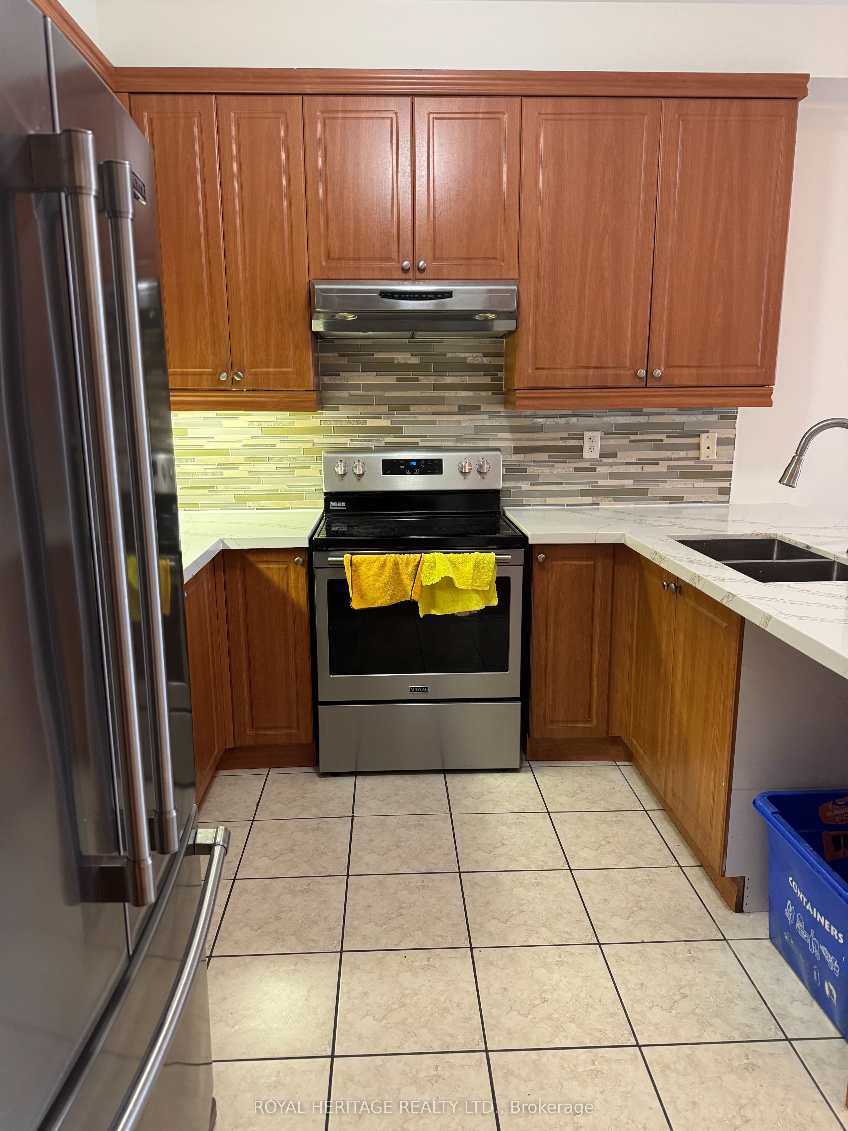 49 Everingham Circle Main