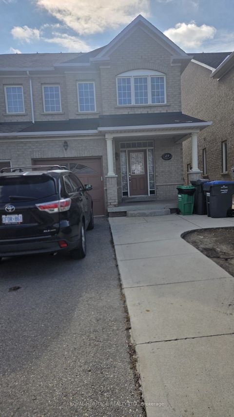 49 Everingham Circle Main Brampton ON L6R 0R9