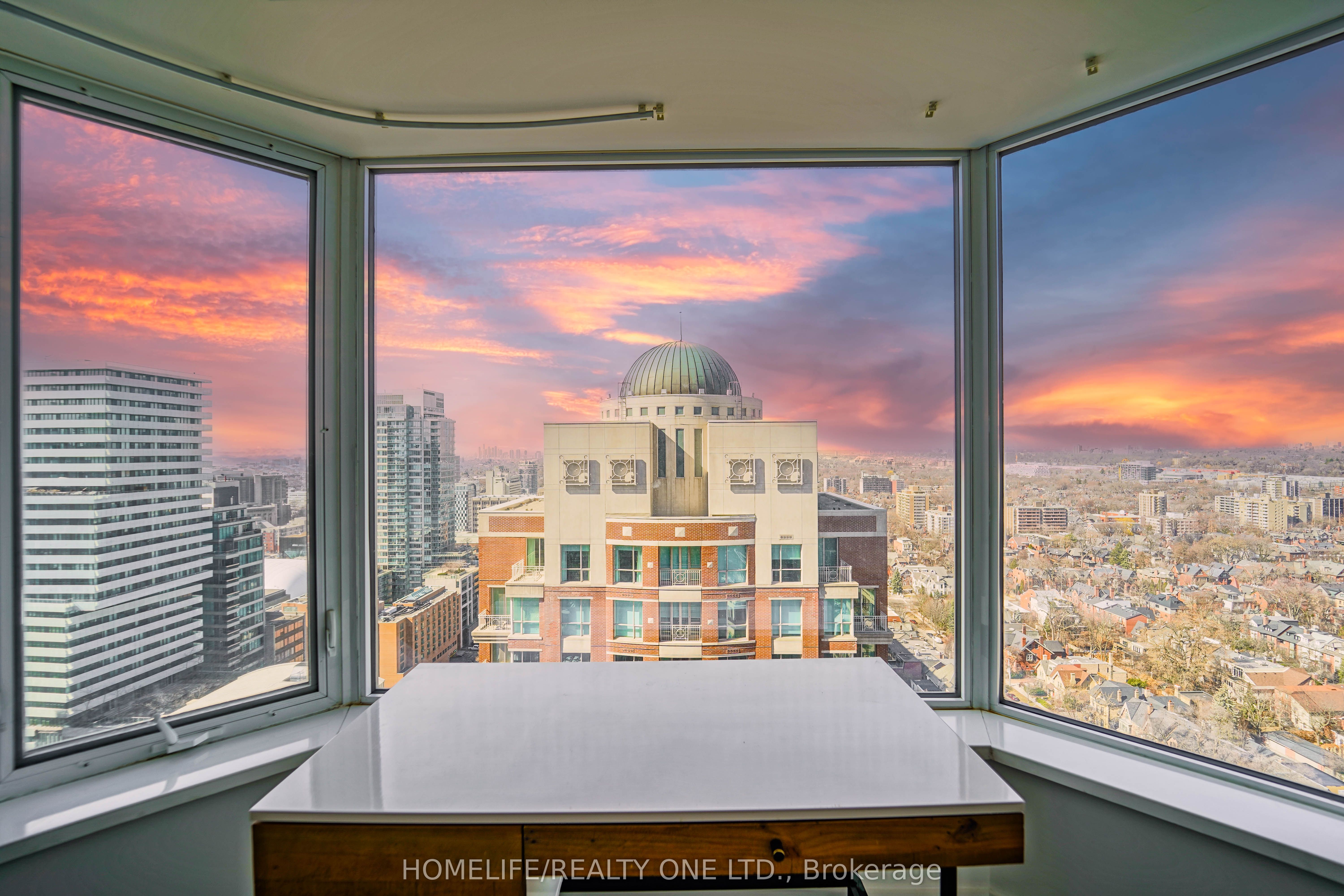 155 Yorkville Avenue 2915