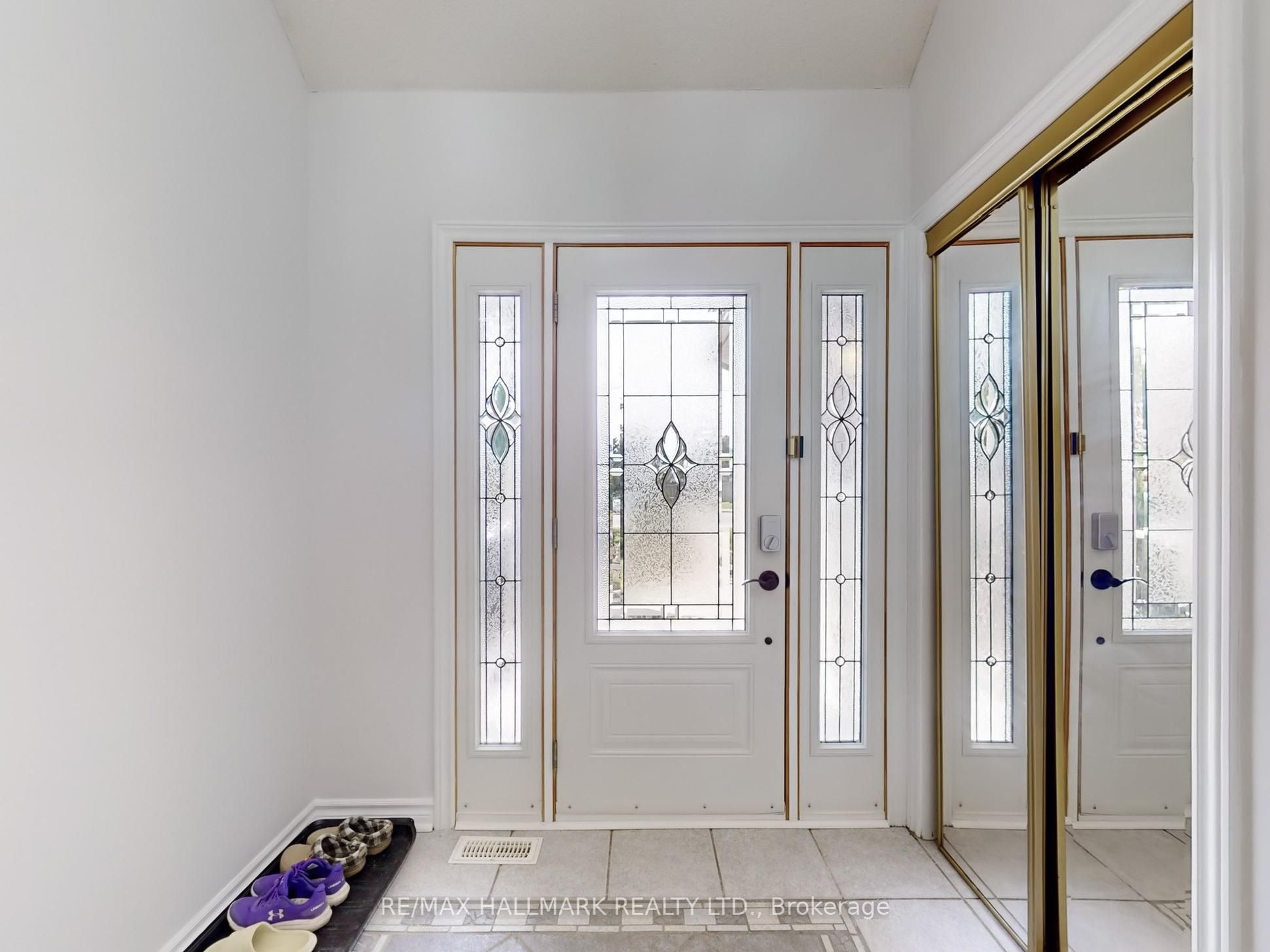 2 Snively Street