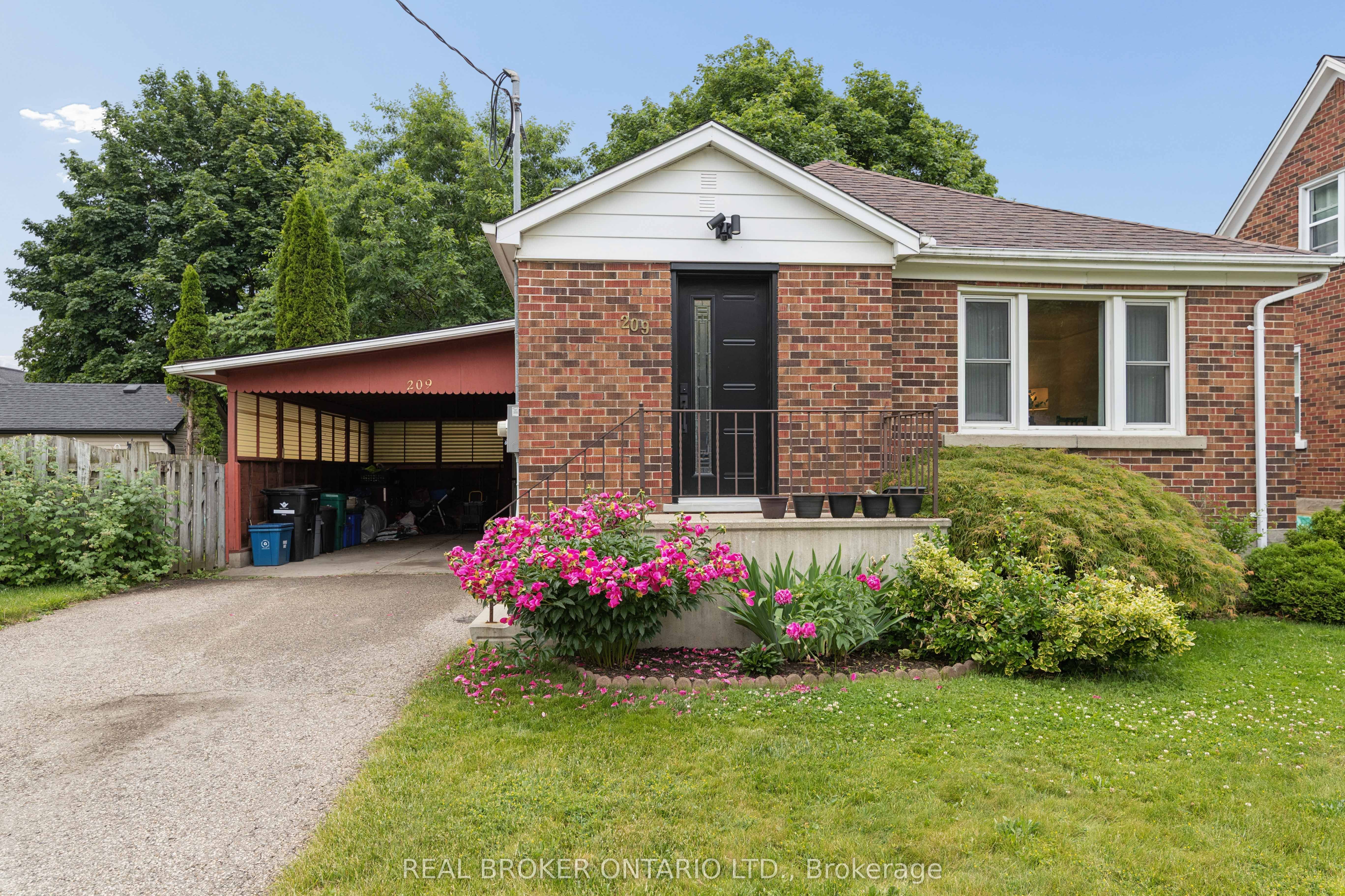 209 Bedford Road