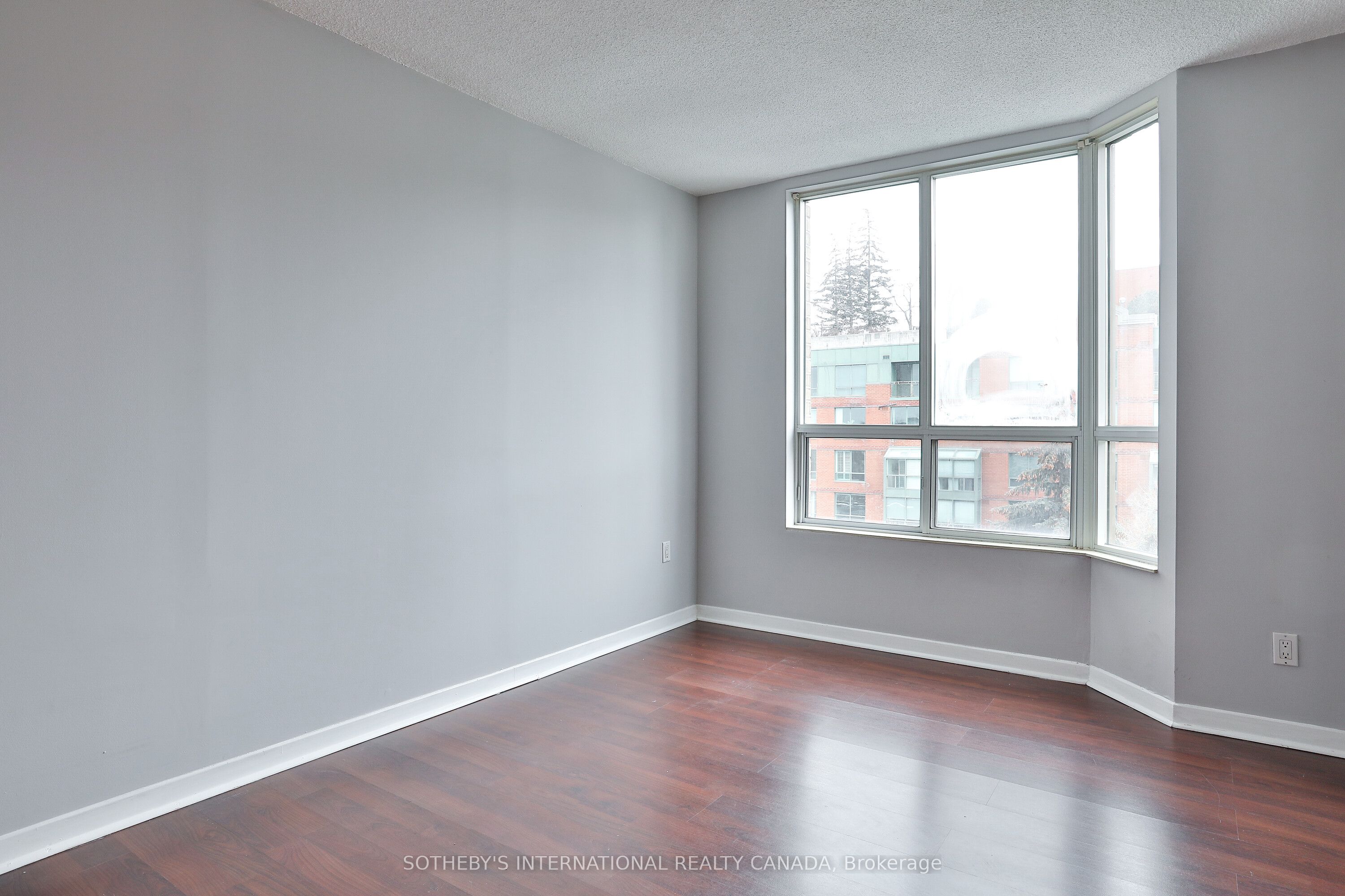 284 Bloor Street W 704