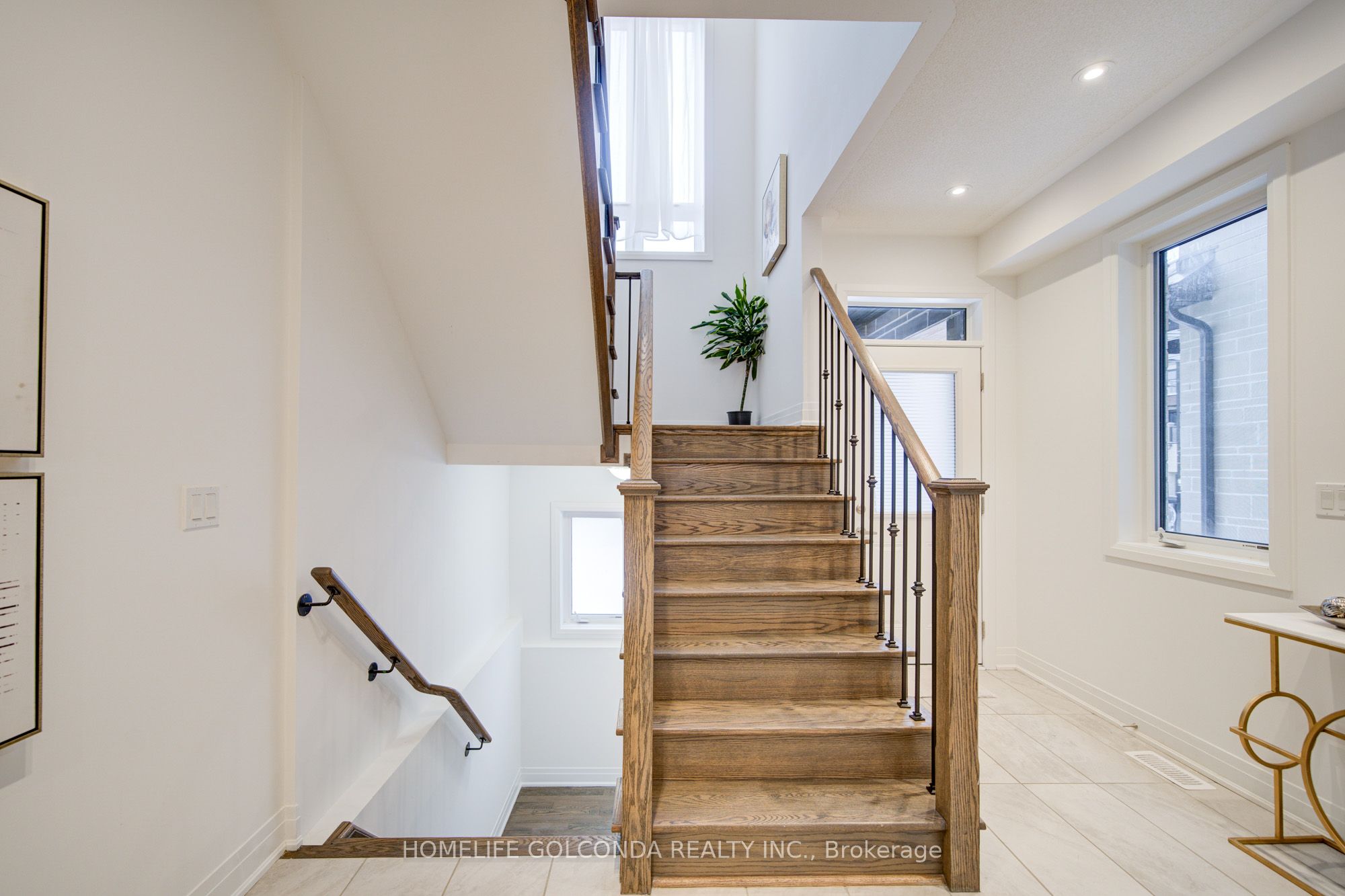 14 Arthur White Lane