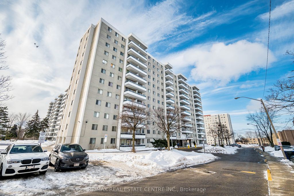Photo of 200 Lotherton Pathway Pathway #509, Toronto, ON M6B 2G8 (MLS # W12800124)