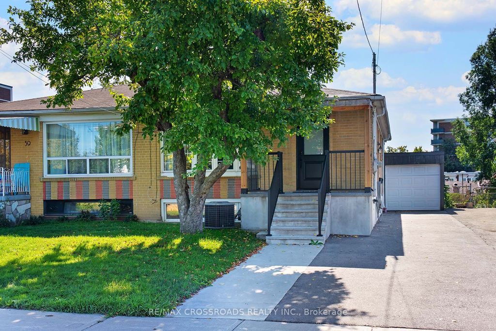 Photo of 37 Avis Crescent, Toronto, ON M4B 1B8 (MLS # E12442855)
