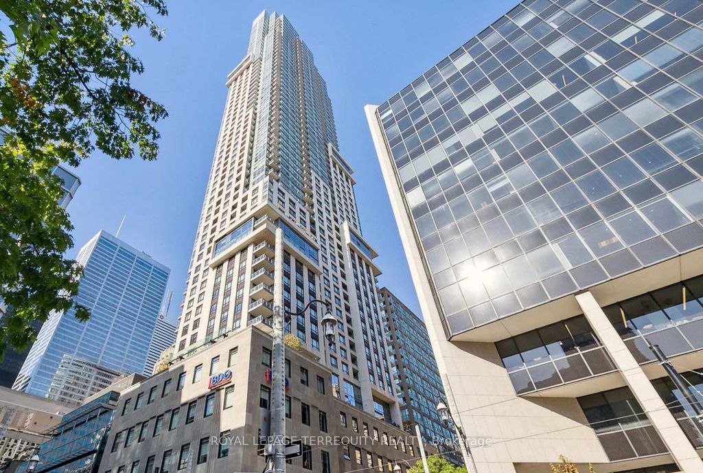 Photo of 88 Scott Street #4707, Toronto, ON M5E 0A9 (MLS # C13218060)