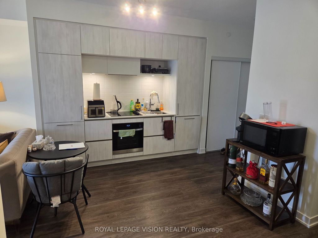 Photo of 6 David Eyer Road #217, Richmond Hill, ON L4S 0N5 (MLS # N13606978)