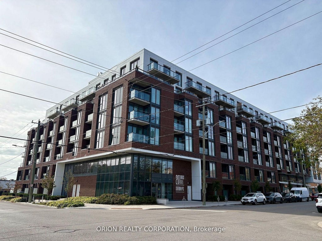 Photo of 201 Brock Street South N/A S #221, Whitby, ON L1N 0P8 (MLS # E14099598)
