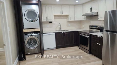 3067 Ilomar Court BSMT Mississauga ON L5N 5B5