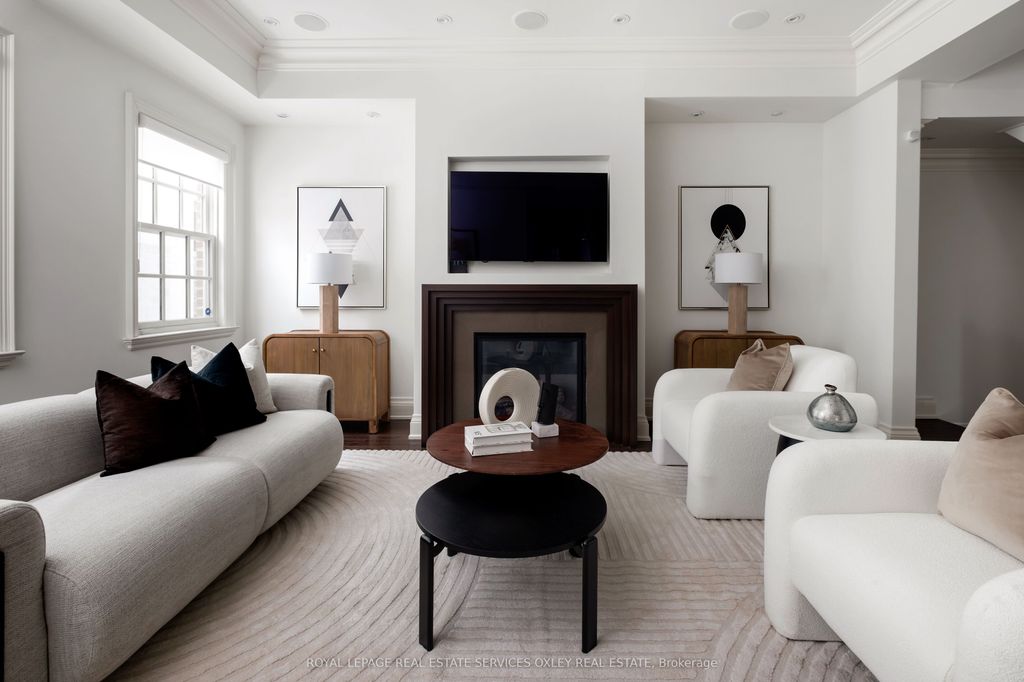 Photo of 22 Birch Avenue #Th D, Toronto, ON M4V 1C8 (MLS # C12257281)