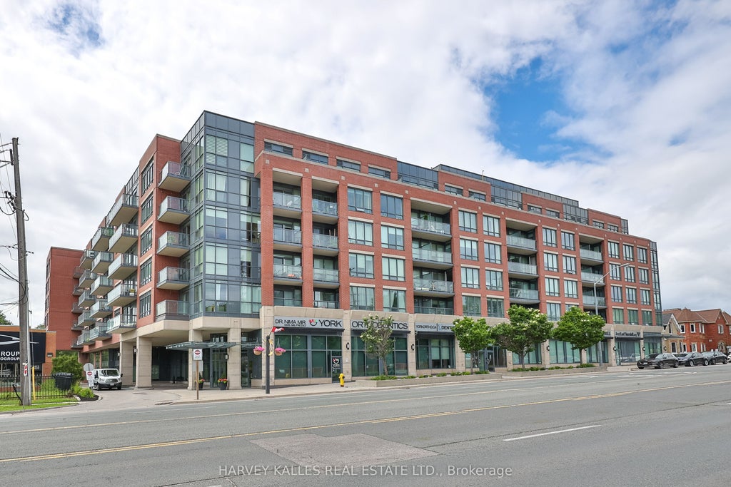 Photo of 7608 Yonge Street #622, Vaughan, ON L4J 0J5 (MLS # N13467914)
