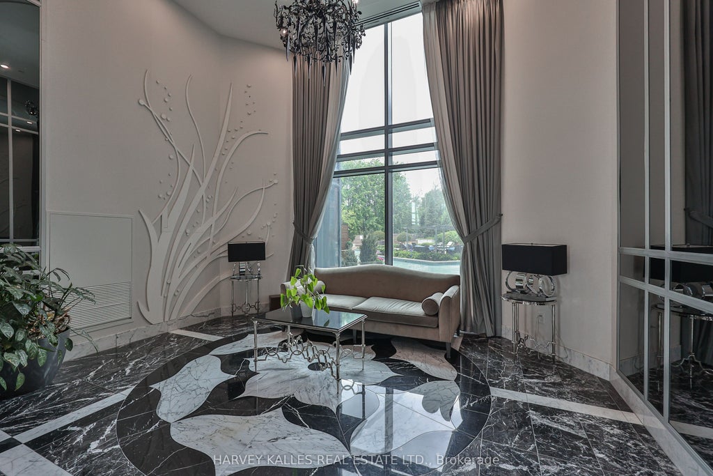 Photo of 7608 Yonge Street #622, Vaughan, ON L4J 0J5 (MLS # N13467914)