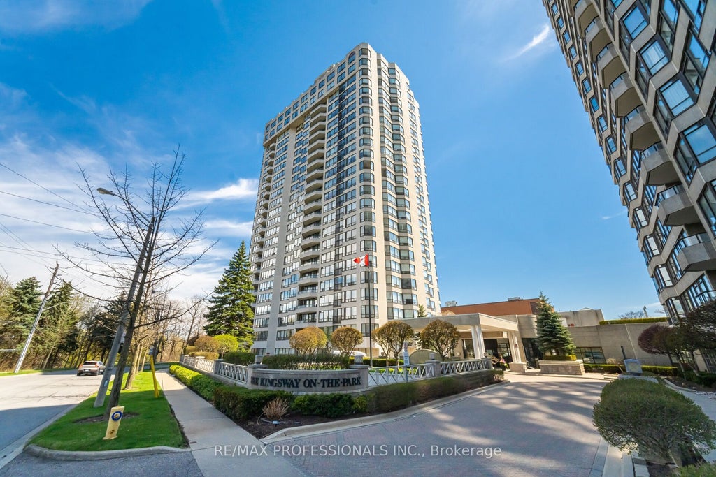 Photo of 1 Aberfoyle Crescent #1411, Toronto, ON M8X 2X8 (MLS # W13745894)