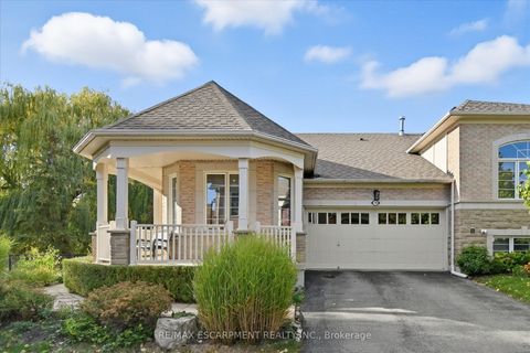 Photo of 4241 Sarazen Drive #19, Burlington, ON L7M 5B7 (MLS # W12474191)