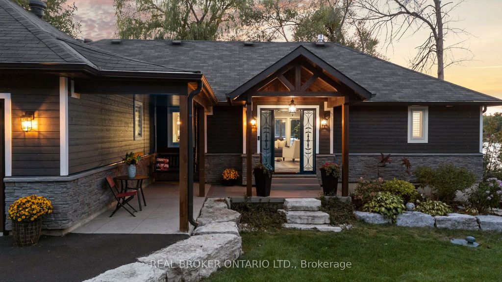 Photo of 241 Eight Mile Point, Oro-Medonte, ON L3V 6H1 (MLS # S12653970)