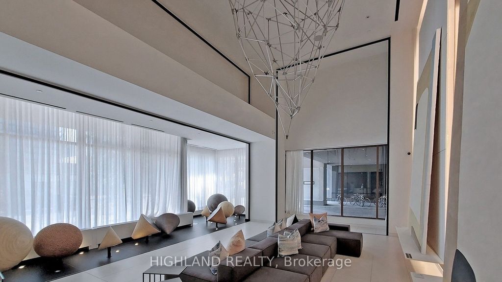 Photo of 15 Lower Jarvis Street #811, Toronto, ON M5E 0C4 (MLS # C12825020)