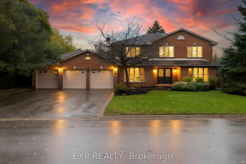 Property photo of 35 dennis drive, king, ON l7b 1c8